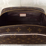 Louis Vuitton Canvas Double Zipper Opening Toiletry Bag M47624 Brown